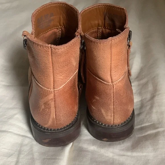 Franco Sarto Leather Zipper Ankle Boots - Picture 4 of 8